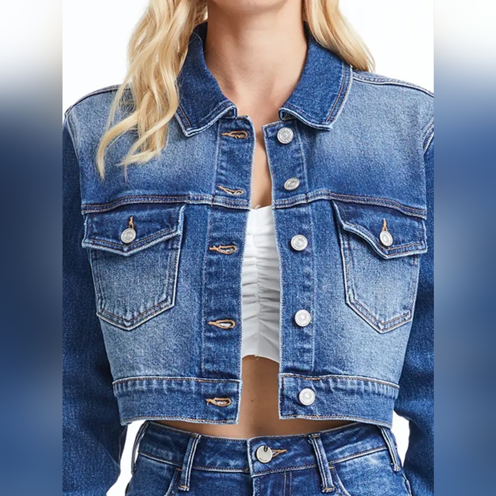 CLEARANCE NWT Bayeas Brand Demim Cropped Jean Jacket